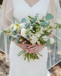 bride with flower bouquet