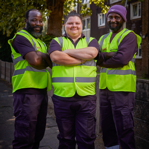 Haringey Veolia recycling collection crew