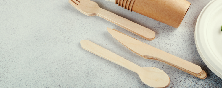 Wooden cutlery